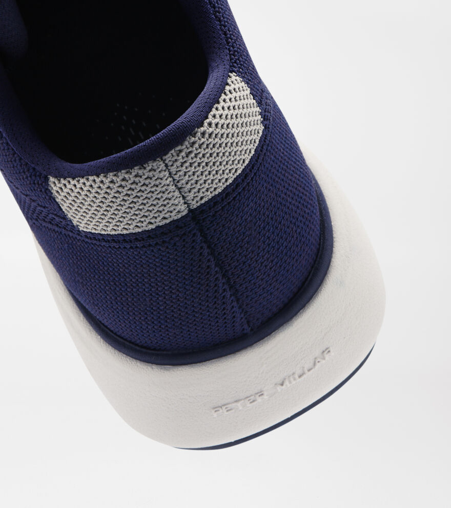 Glide V3 Sneaker image number 8