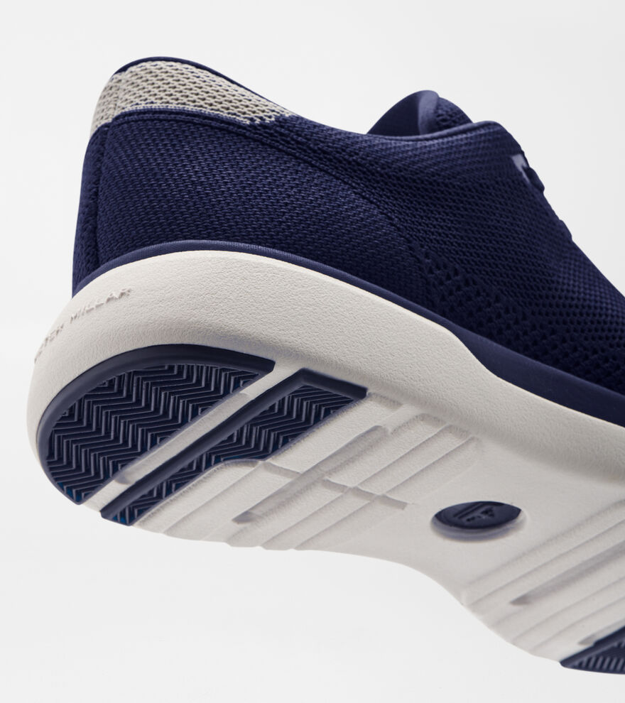 Glide V3 Sneaker image number 10
